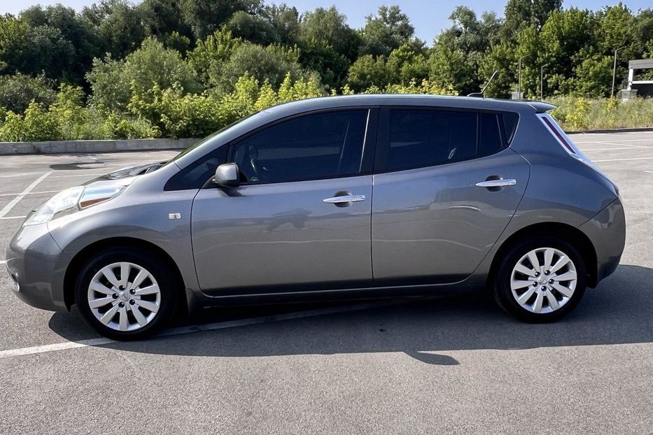 Продам Nissan Leaf електро 2015 года в Киеве