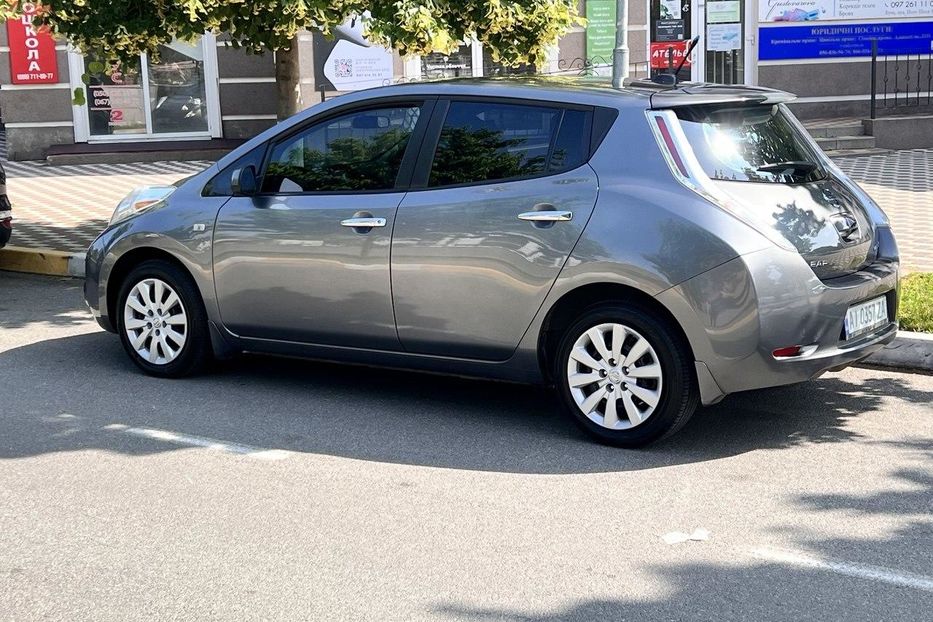 Продам Nissan Leaf електро 2015 года в Киеве