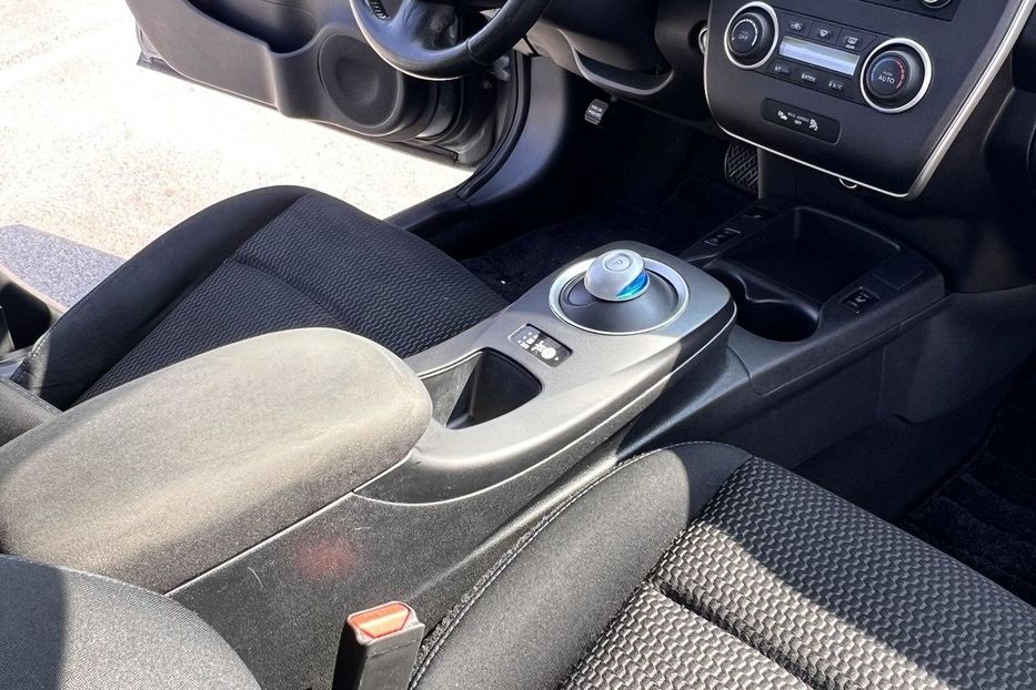 Продам Nissan Leaf електро 2015 года в Киеве