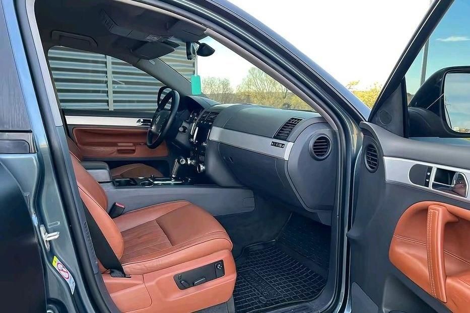 Продам Volkswagen Touareg 2008 года в Харькове