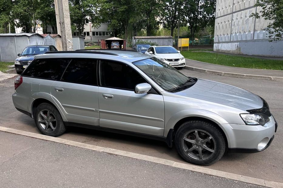 Продам Subaru Outback 2006 года в Харькове
