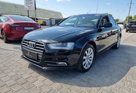 Продам Audi A4 2012 года в Одессе