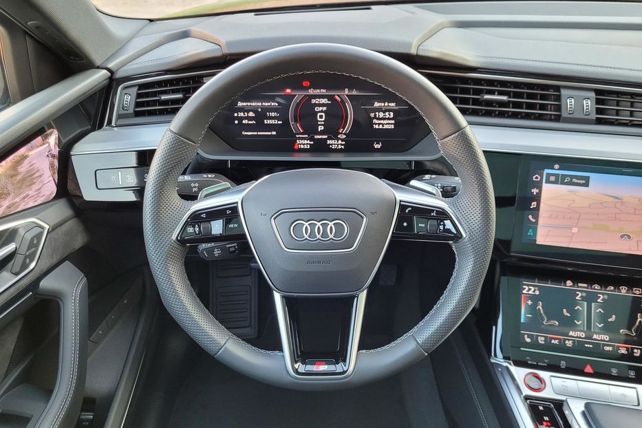 Продам Audi E-Tron S 2022 года в Житомире