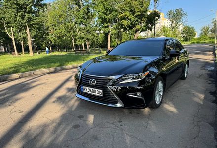 Продам Lexus ES 350 2015 года в Харькове