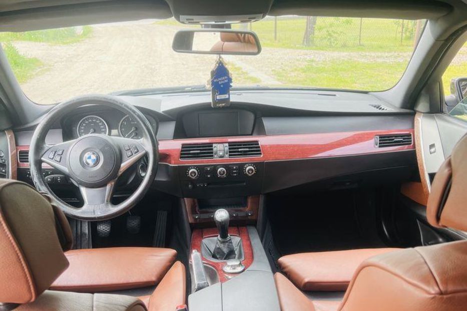 Продам BMW 520 2007 года в Киеве