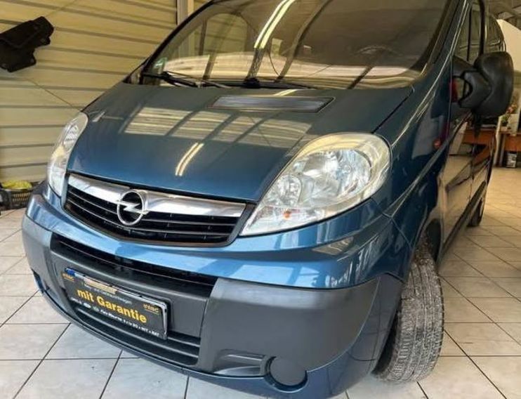 Продам Opel Vivaro пасс. 2012 года в Днепре
