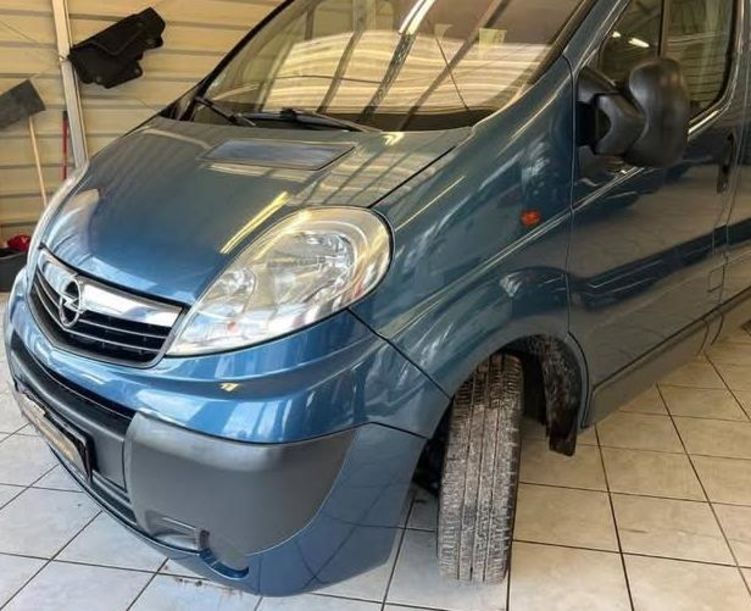 Продам Opel Vivaro пасс. 2012 года в Днепре