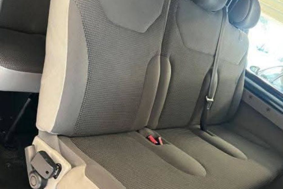 Продам Opel Vivaro пасс. 2012 года в Днепре