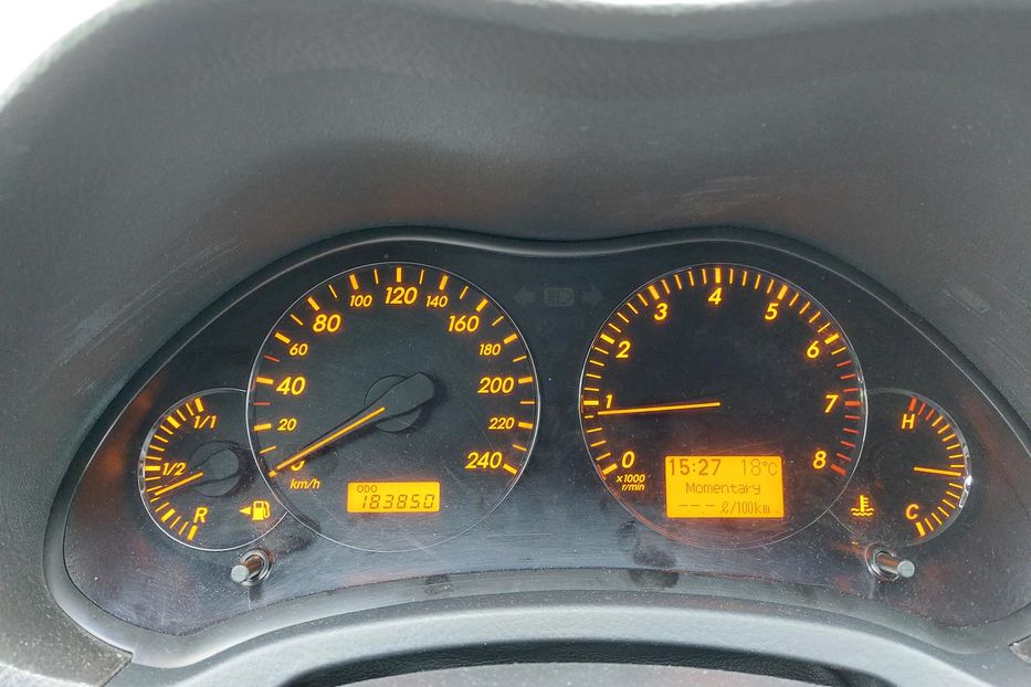 Продам Toyota Avensis Офіціал 2008 года в Киеве