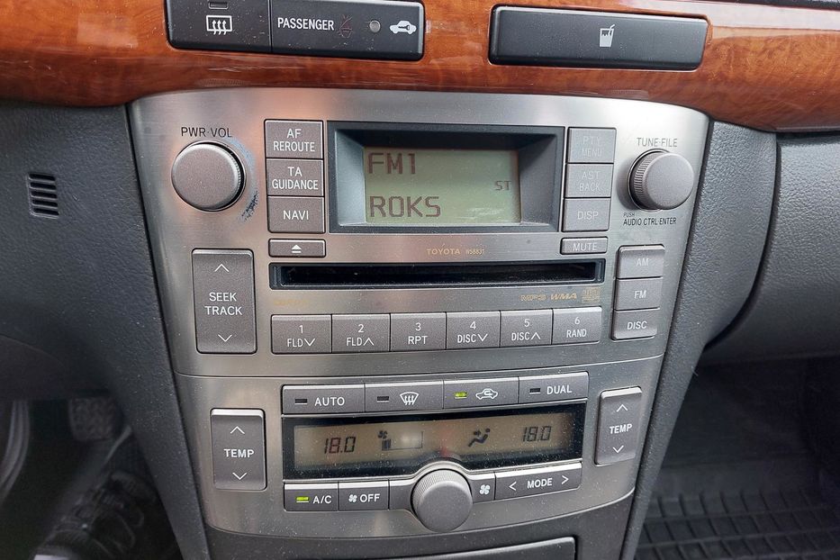 Продам Toyota Avensis Офіціал 2008 года в Киеве