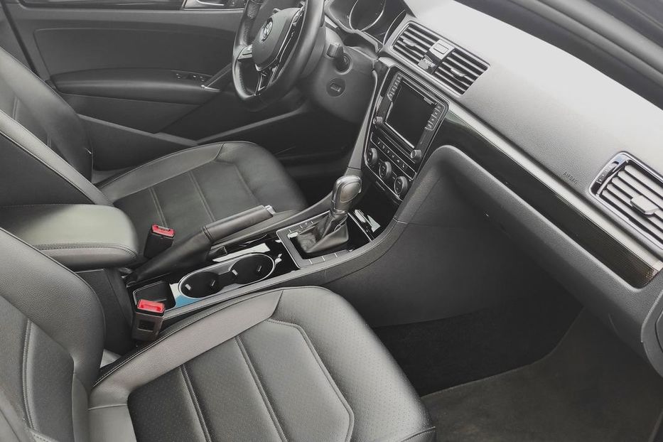 Продам Volkswagen Passat B8 2018 года в г. Бровары, Киевская область