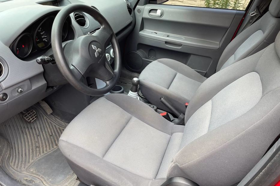 Продам Mitsubishi Colt 2007 года в Харькове