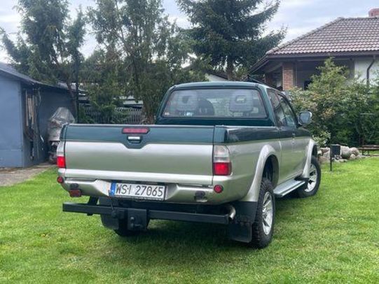Продам Mitsubishi L 200 2004 года в г. Константиновка, Донецкая область