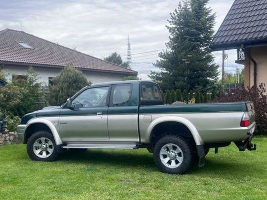 Продам Mitsubishi L 200 2004 года в г. Константиновка, Донецкая область