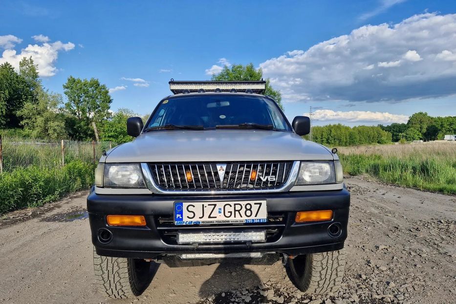 Продам Mitsubishi Pajero Sport 2000 года в Днепре