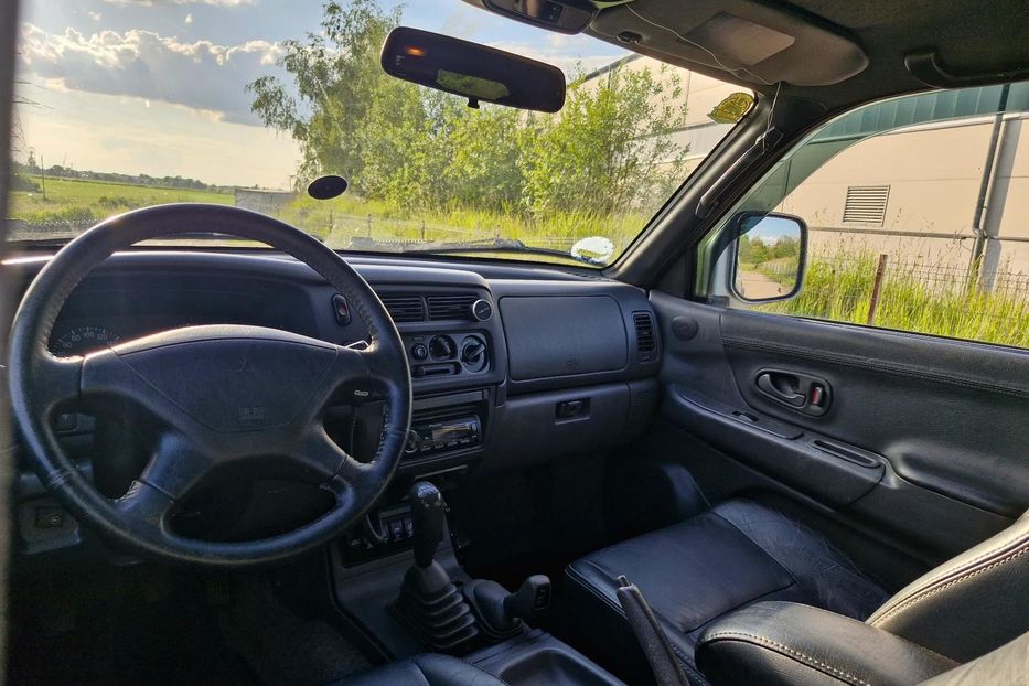 Продам Mitsubishi Pajero Sport 2000 года в Днепре