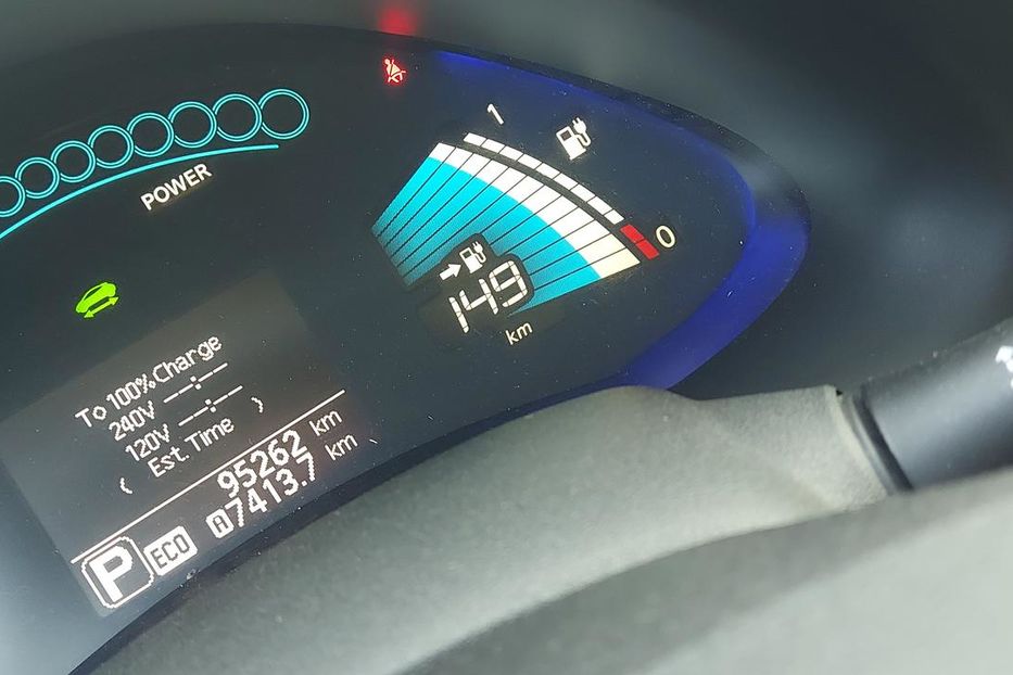 Продам Nissan Leaf 2014 года в Харькове