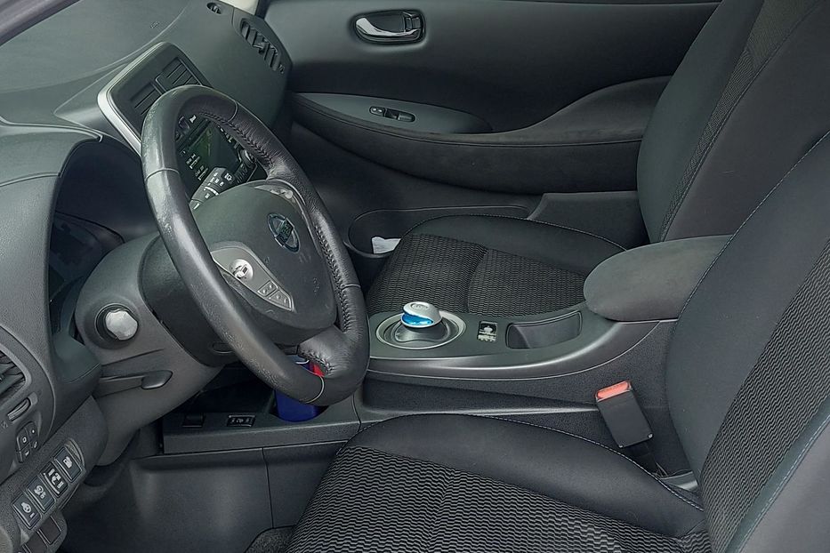 Продам Nissan Leaf 2014 года в Харькове
