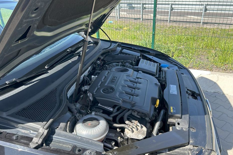 Продам Volkswagen Passat B8 2017 года в Киеве
