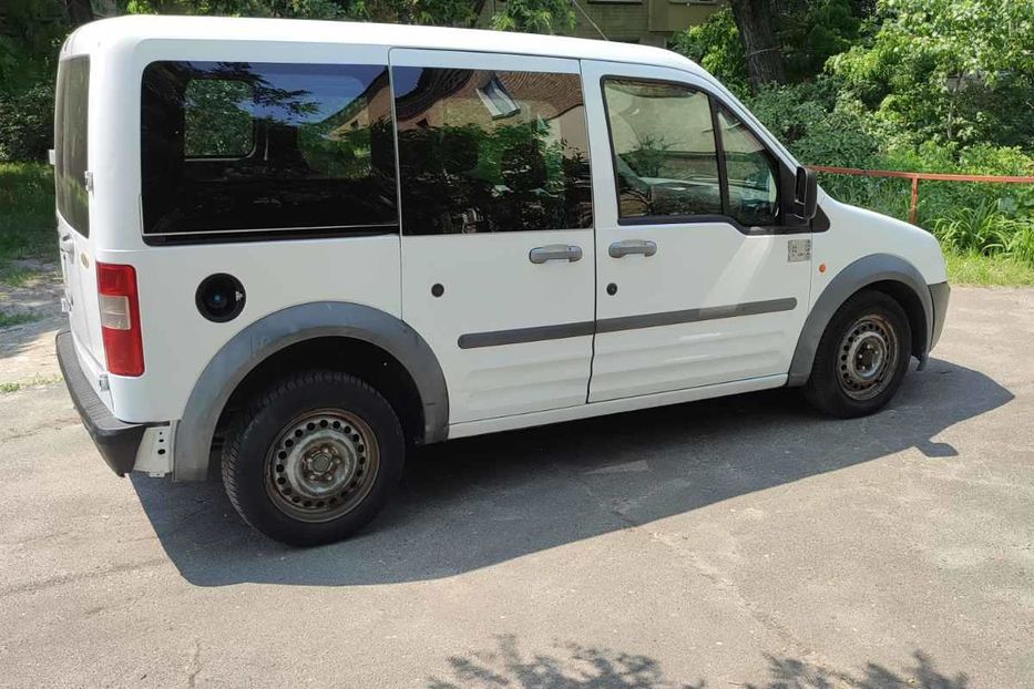 Продам Ford Transit Connect пасс. 2007 года в Киеве