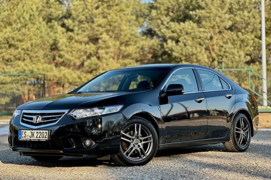 Продам Honda Accord 2013 года в Киеве
