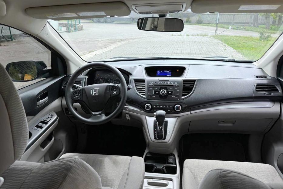 Продам Honda CR-V 2014 года в Виннице