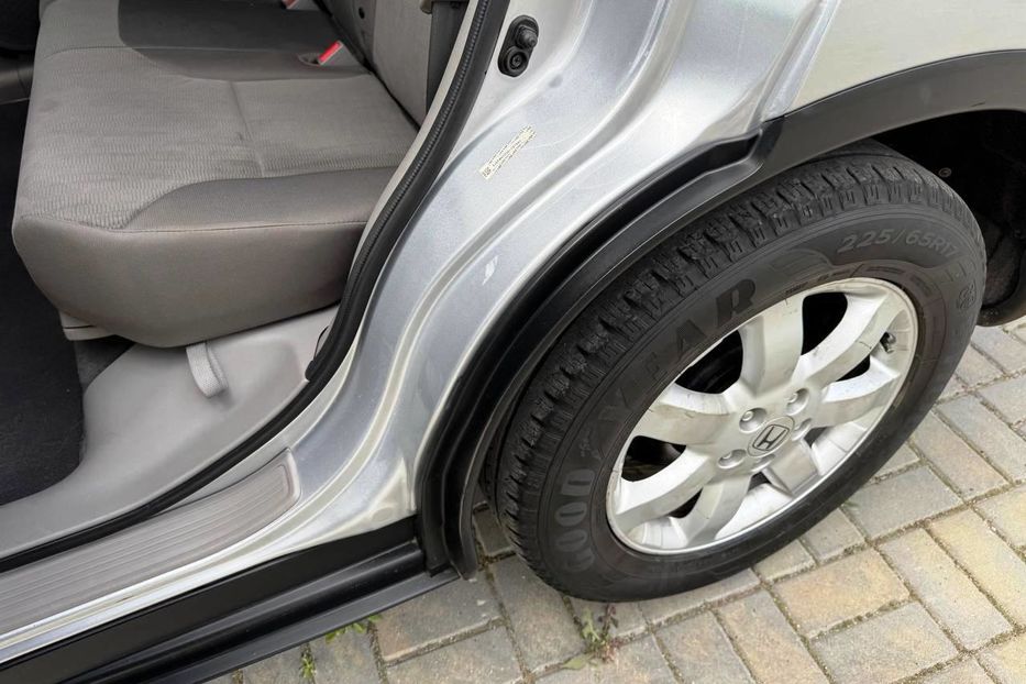 Продам Honda CR-V 2014 года в Виннице