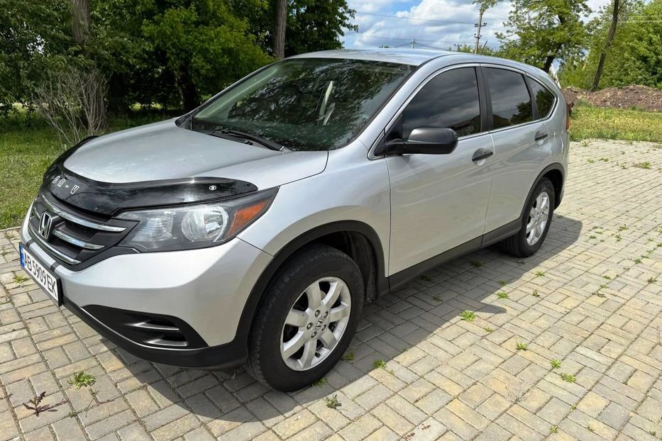 Продам Honda CR-V 2014 года в Виннице
