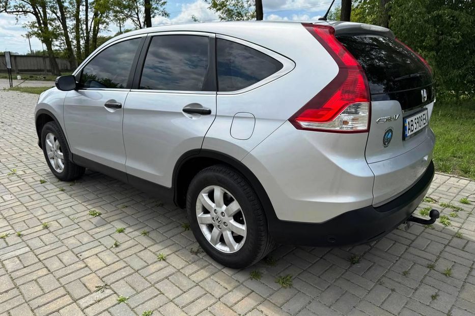 Продам Honda CR-V 2014 года в Виннице