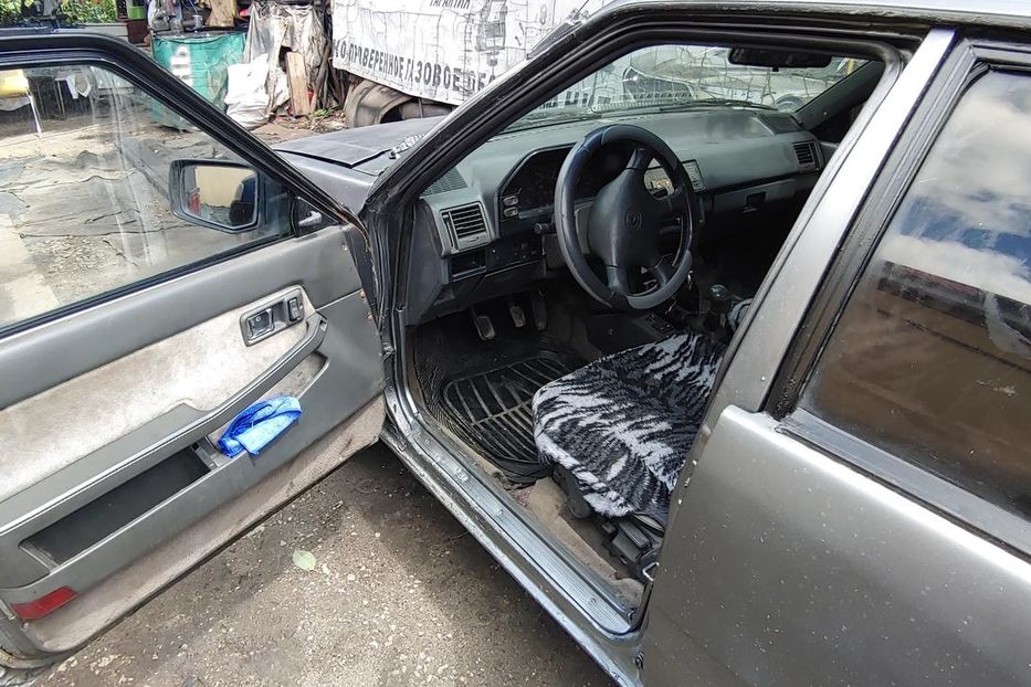 Продам Mazda 626 1986 года в Харькове