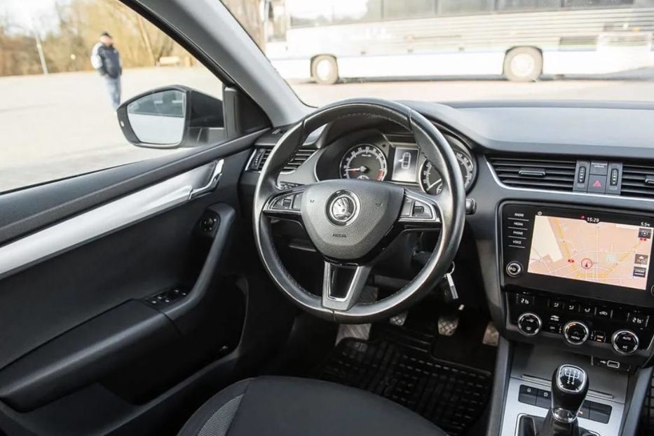 Продам Skoda Octavia 2017 года в Киеве
