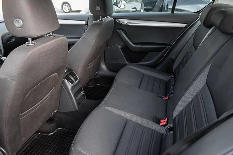 Продам Skoda Octavia 2017 года в Киеве