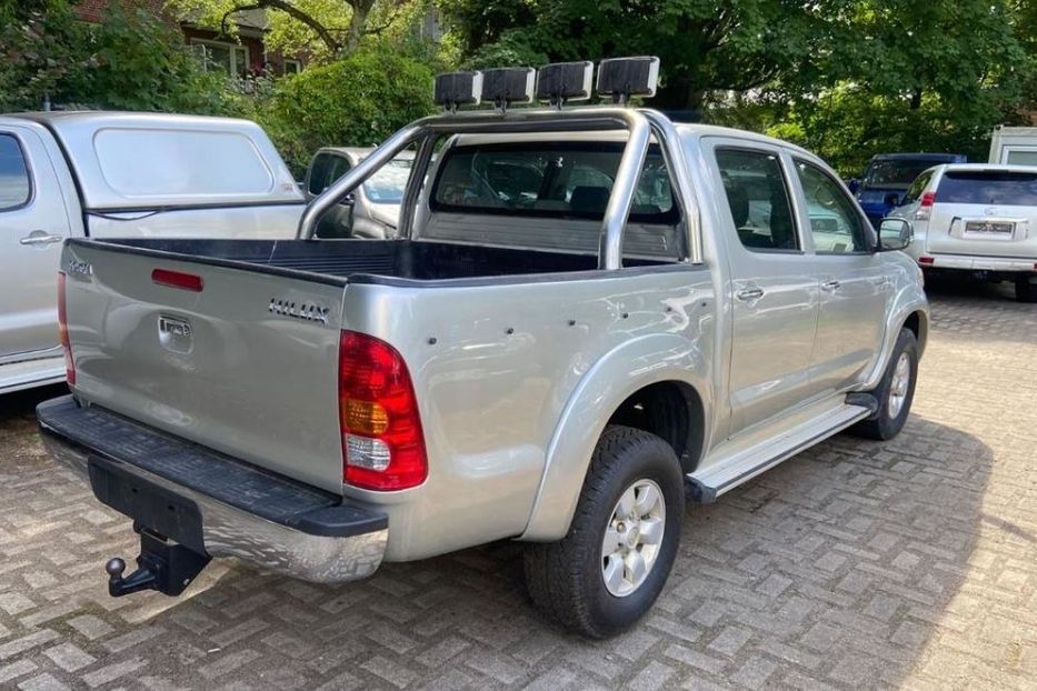 Продам Toyota Hilux 2007 года в Киеве