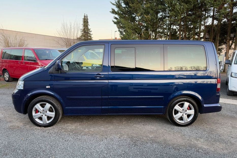 Продам Volkswagen T5 (Transporter) пасс. 2010 года в Сумах