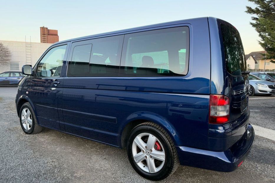 Продам Volkswagen T5 (Transporter) пасс. 2010 года в Сумах