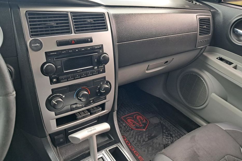 Продам Dodge Charger SXT 2007 года в г. Гайсин, Винницкая область
