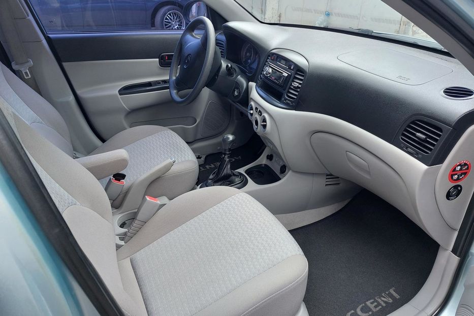 Продам Hyundai Accent  Офіціал 2008 года в Киеве