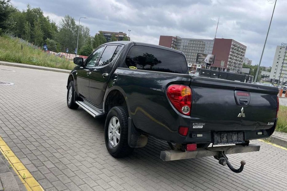 Продам Mitsubishi L 200 2009 года в Харькове