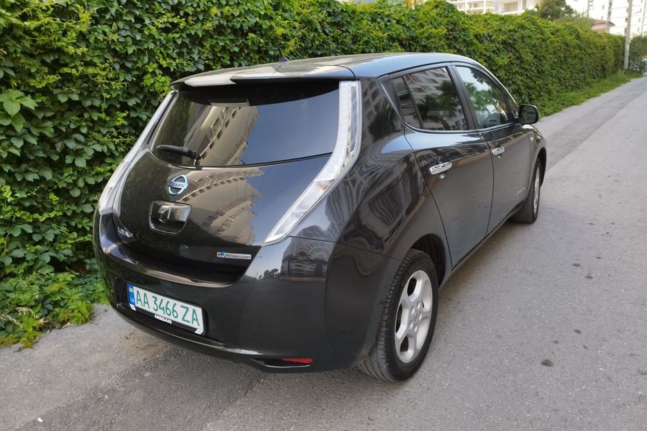 Продам Nissan Leaf 2017 года в Киеве