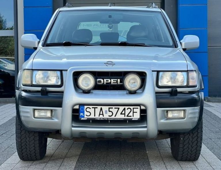 Продам Opel Frontera 2000 года в Киеве