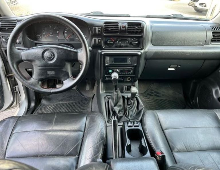Продам Opel Frontera 2000 года в Киеве