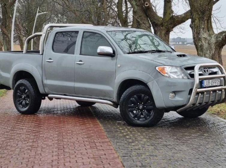 Продам Toyota Hilux 2007 года в Днепре