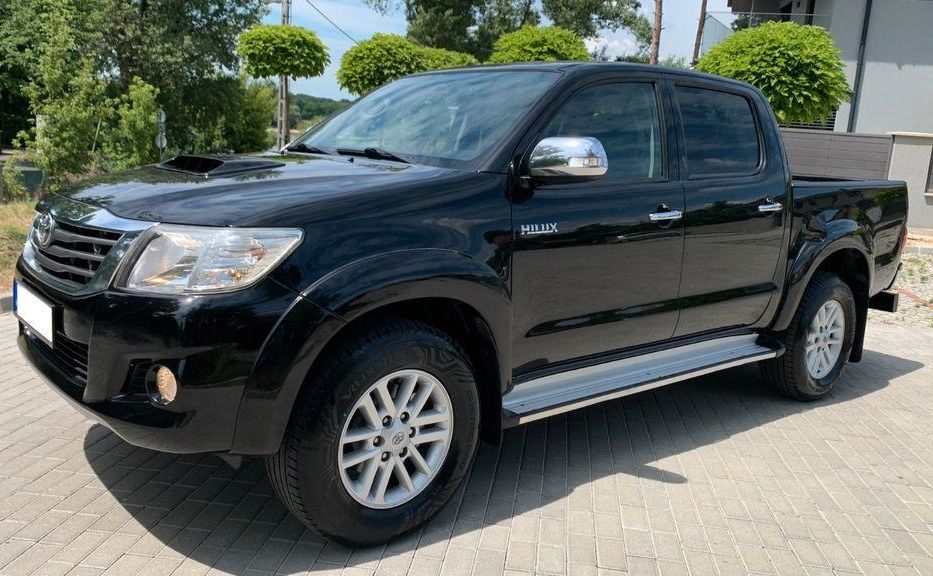 Продам Toyota Hilux 2011 года в Запорожье