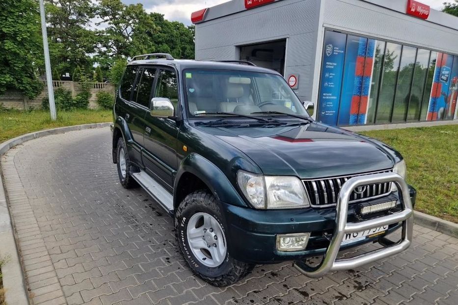 Продам Toyota Land Cruiser 200 2000 года в Киеве