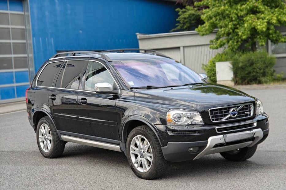 Продам Volvo XC90 2011 года в Харькове