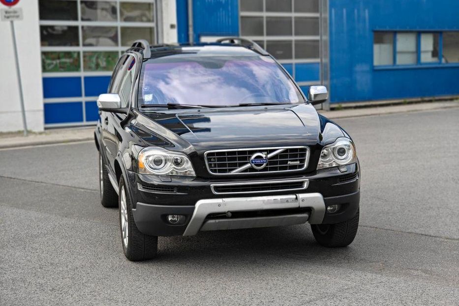 Продам Volvo XC90 2011 года в Харькове