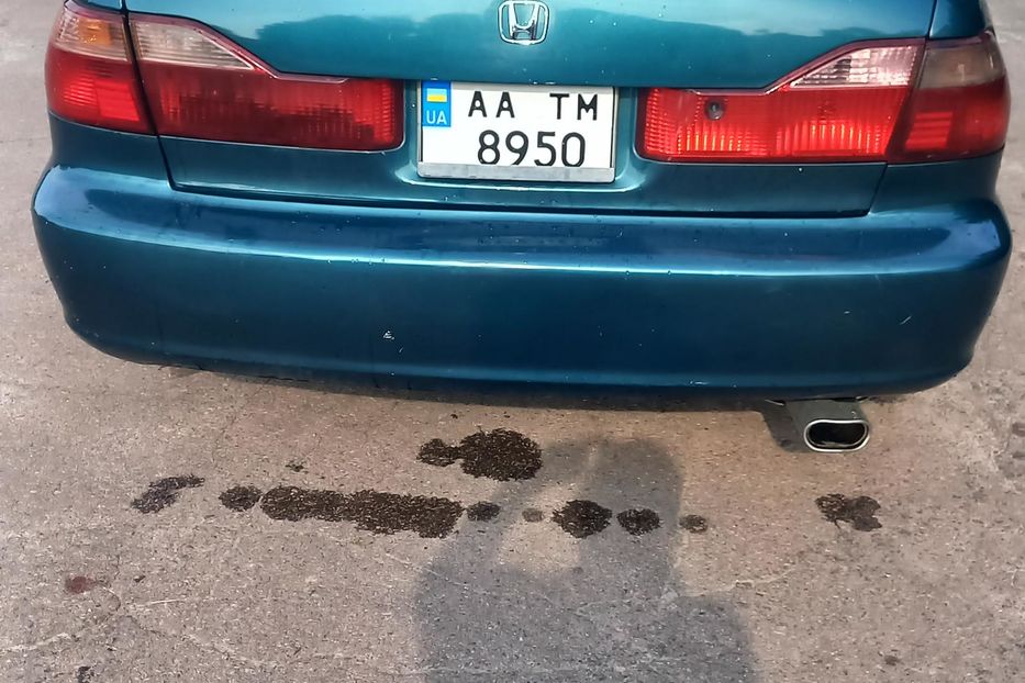 Продам Honda Accord 1998 года в г. Городня, Черниговская область