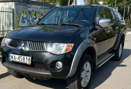 Продам Mitsubishi L 200 2011 года в Одессе