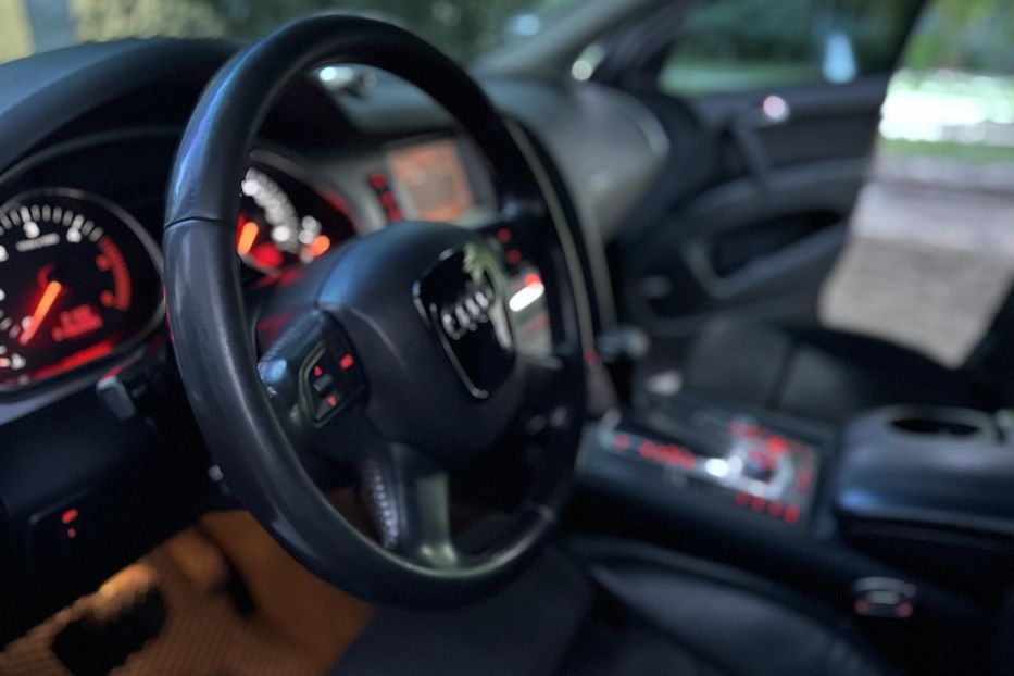 Продам Audi Q7 Bose Webasto 2009 года в Ровно