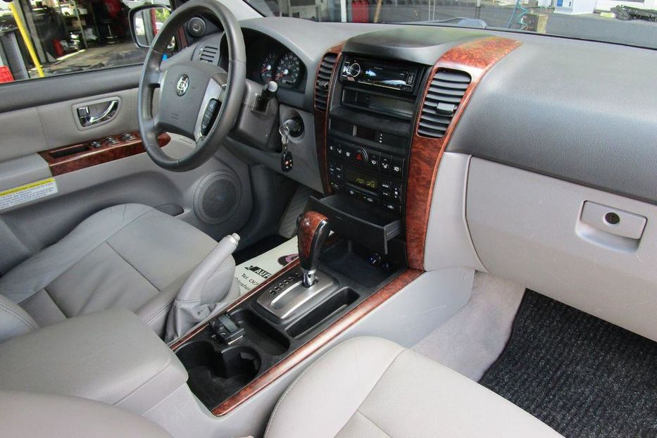 Продам Kia Sorento 2004 года в Донецке